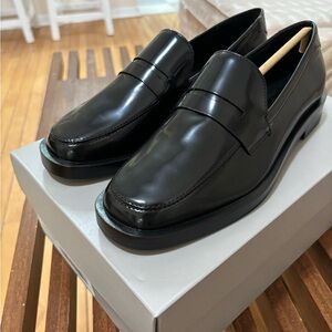 Women’s Everlane Penny Loafers - NEVER WORN
